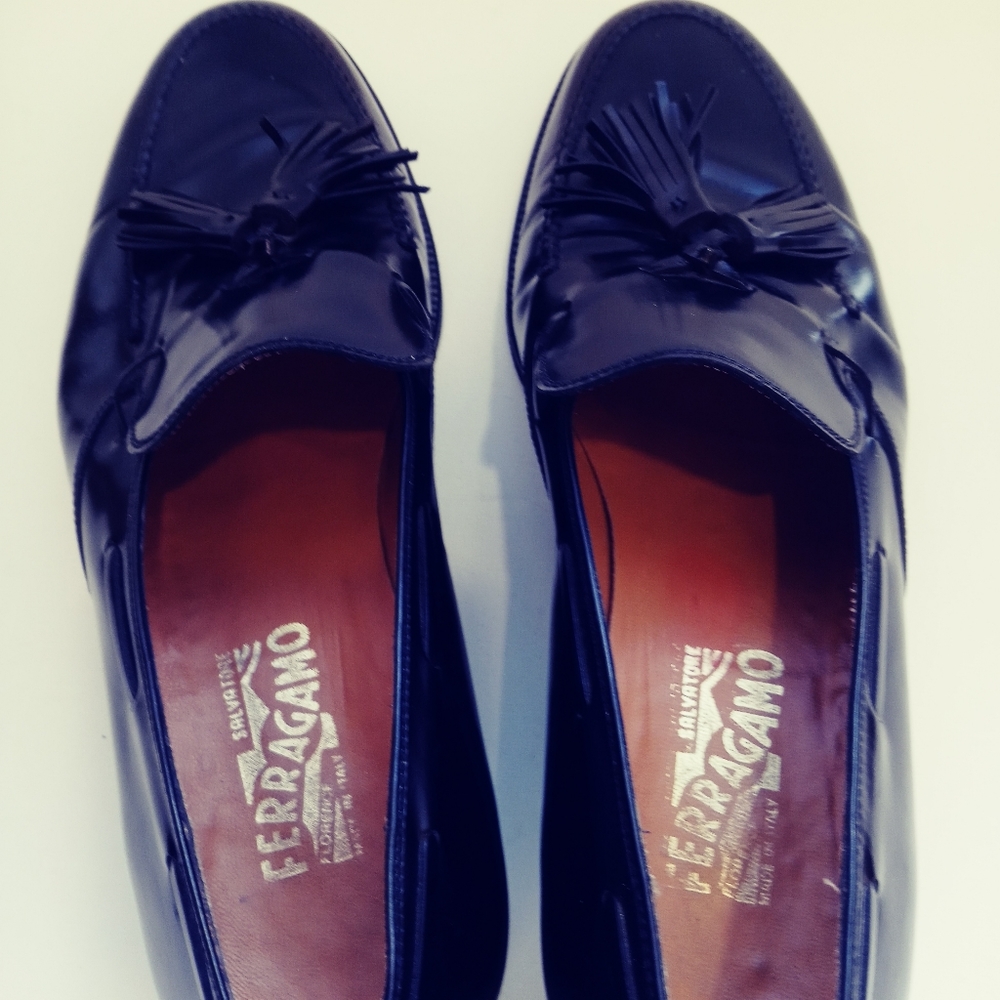 SALVATORE FERRAMO Men's Black Loafers with tassels